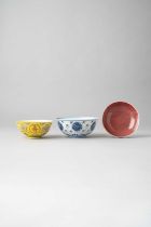 NO RESERVE THREE CHINESE BOWLS SIX-CHARACTER GUANGXU MARKS AND PROBABLY OF THE PERIOD One blue and