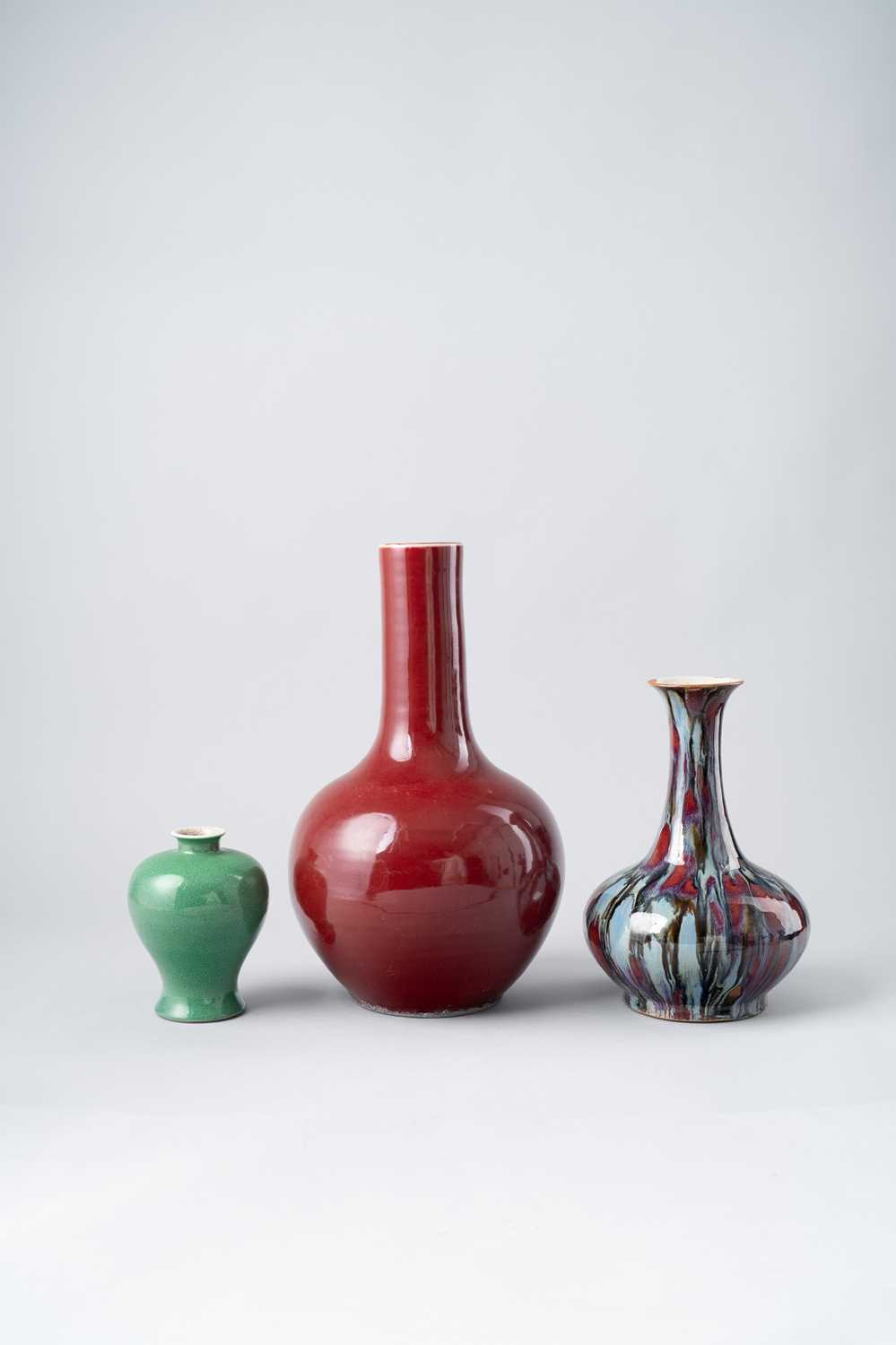 NO RESERVE THREE CHINESE VASES QING DYNASTY One decorated with a red glaze, with a Daoguang mark;