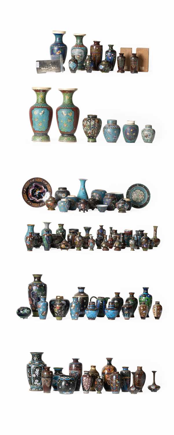 NO RESERVE A LARGE COLLECTION OF JAPANESE CLOISONNE PIECES MEIJI AND LATER, 19TH AND 20TH CENTURY