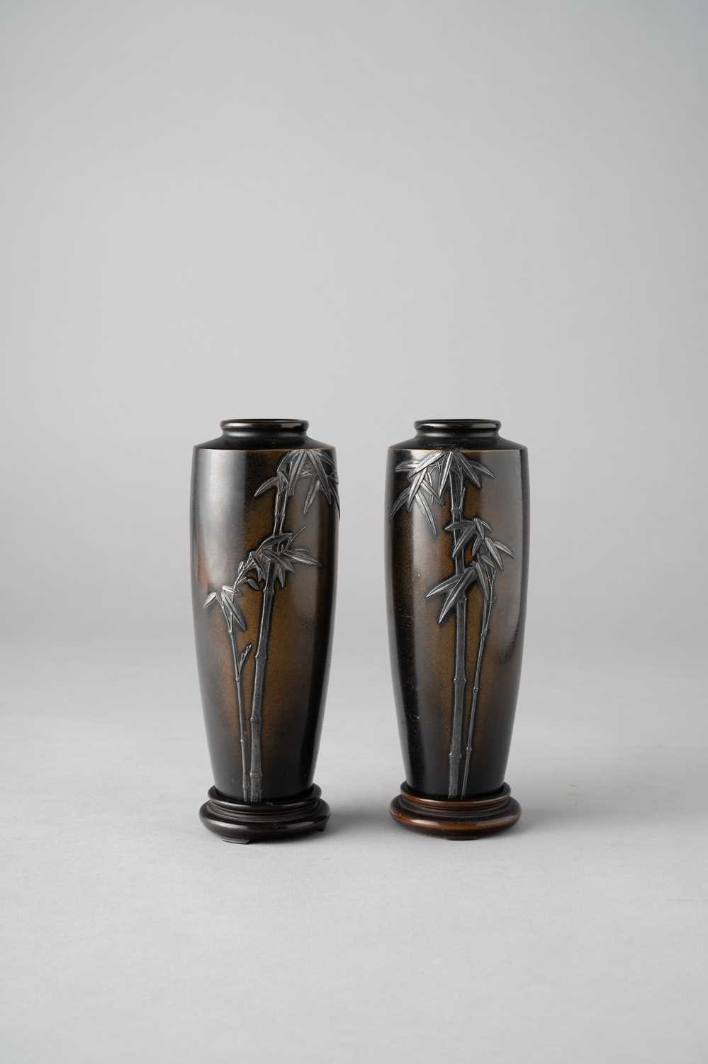 NO RESERVE A PAIR OF JAPANESE INLAID-BRONZE VASES BY THE NOGAWA COMPANY OF KYOTO MEIJI ERA, 19TH/