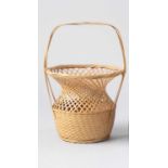 A JAPANESE BAMBOO HANAKAGO (FLOWER BASKET) BY TANABE CHIKUUNSAI II (1910-2000) SHOWA/HEISEI, 20TH