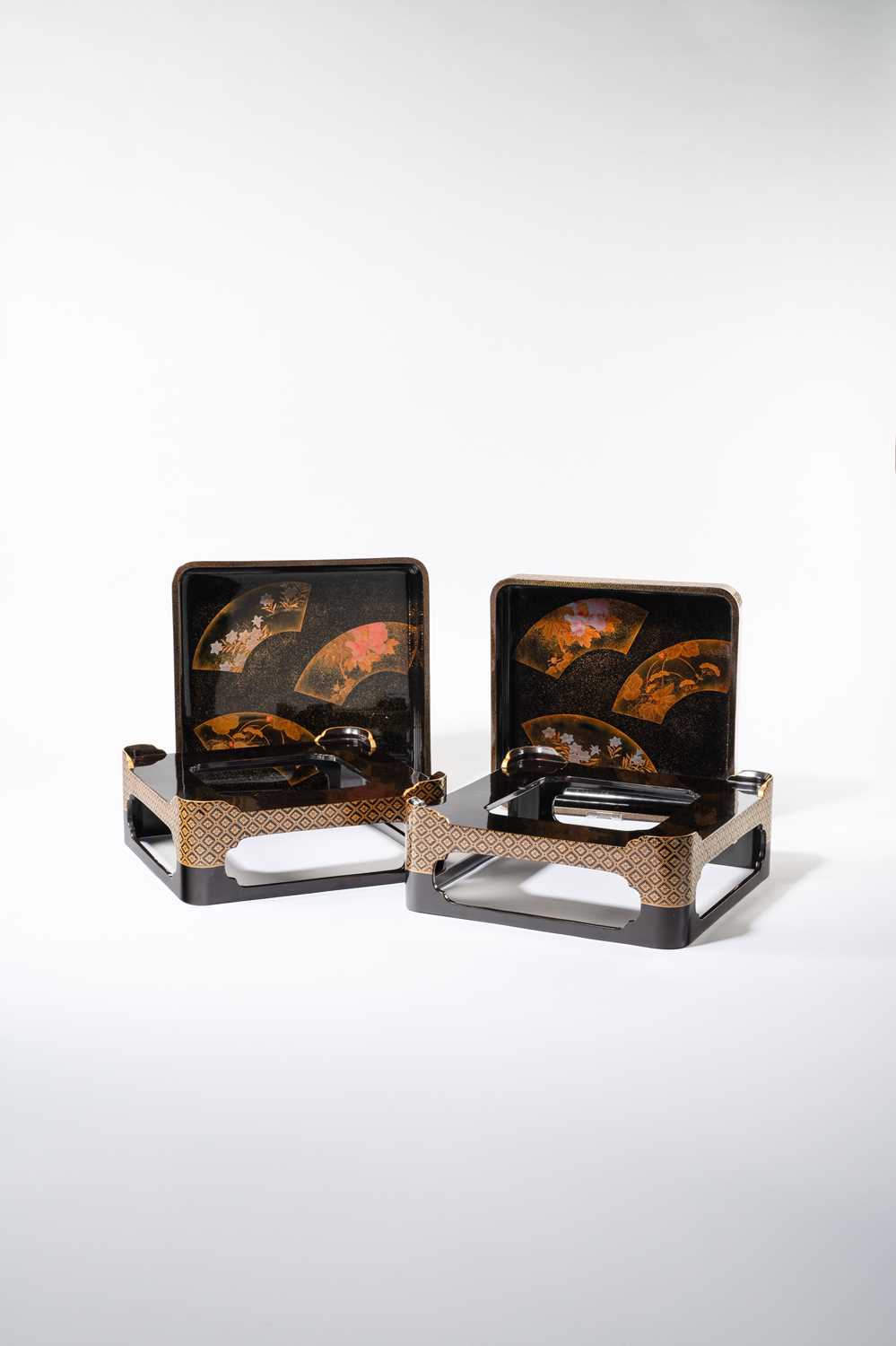 A PAIR OF JAPANESE LACQUER STANDS AND TRAYS SETS MEIJI OR LATER, 19TH/20TH CENTURY The square