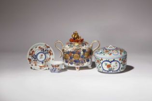 A COLLECTION OF JAPANESE PORCELAIN ITEMS EDO PERIOD, 18TH CENTURY The first a double-handled koro,