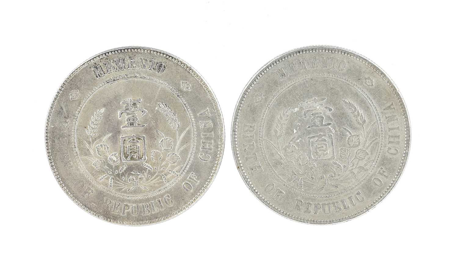 China - Republic: silver dollars (2), Sun Yat Sen left, undated (1928), rev. legend 'MEMENTO BIRTH - Bild 2 aus 2