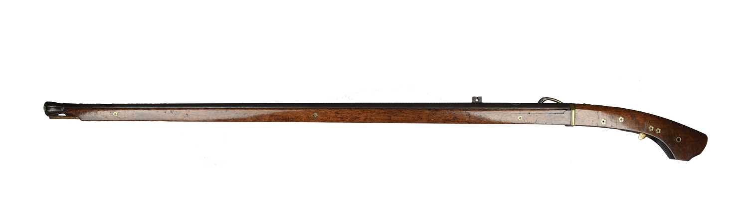A Japanese 32 bore matchlock musket (tanegashima), barrel 41 in., of part round-section with top - Bild 2 aus 3