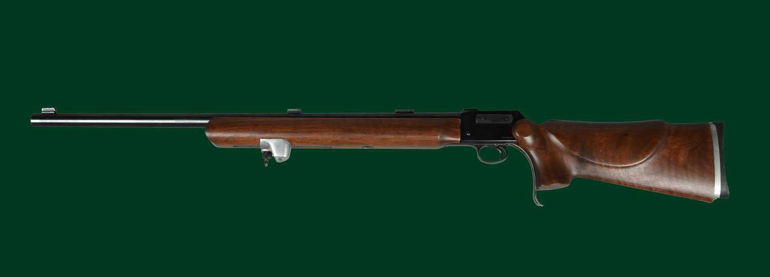 Ƒ BSA: a .22LR International Mk II Martini action target rifle, serial number UF7005X, heavy barrel - Image 2 of 2