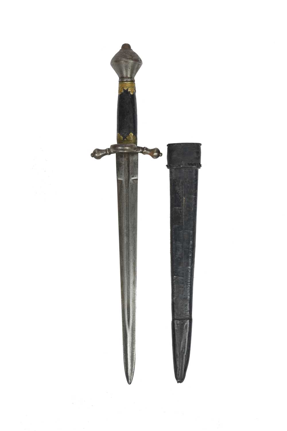 A parrying dagger, double-edged blade 10.75 in., cutler's mark of crossed swords within a shield,