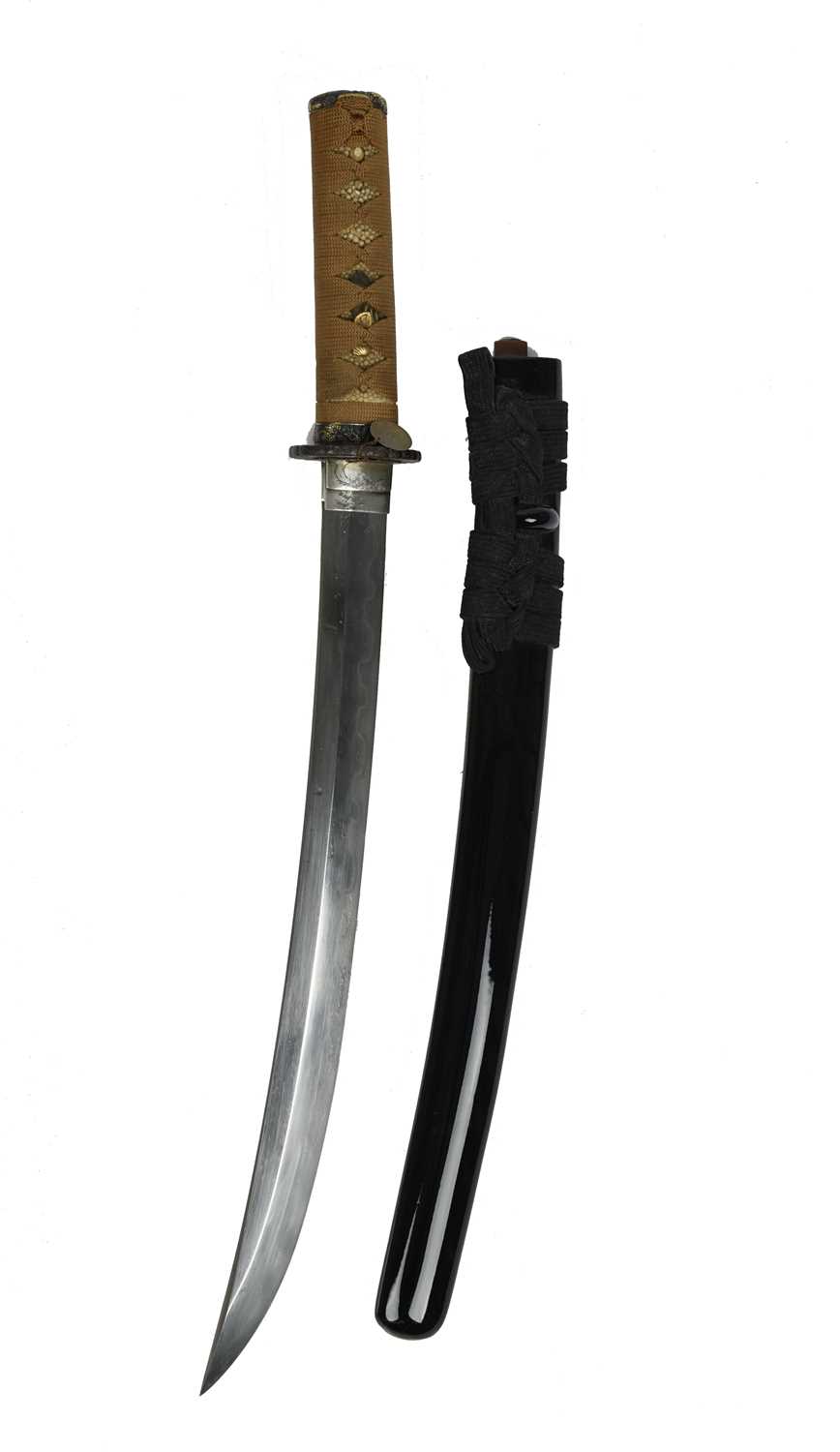 A Japanese sword (wakizashi) blade 15.75 in., shobu-zukuri or naginata-zukuri with notare hamon, - Image 2 of 3