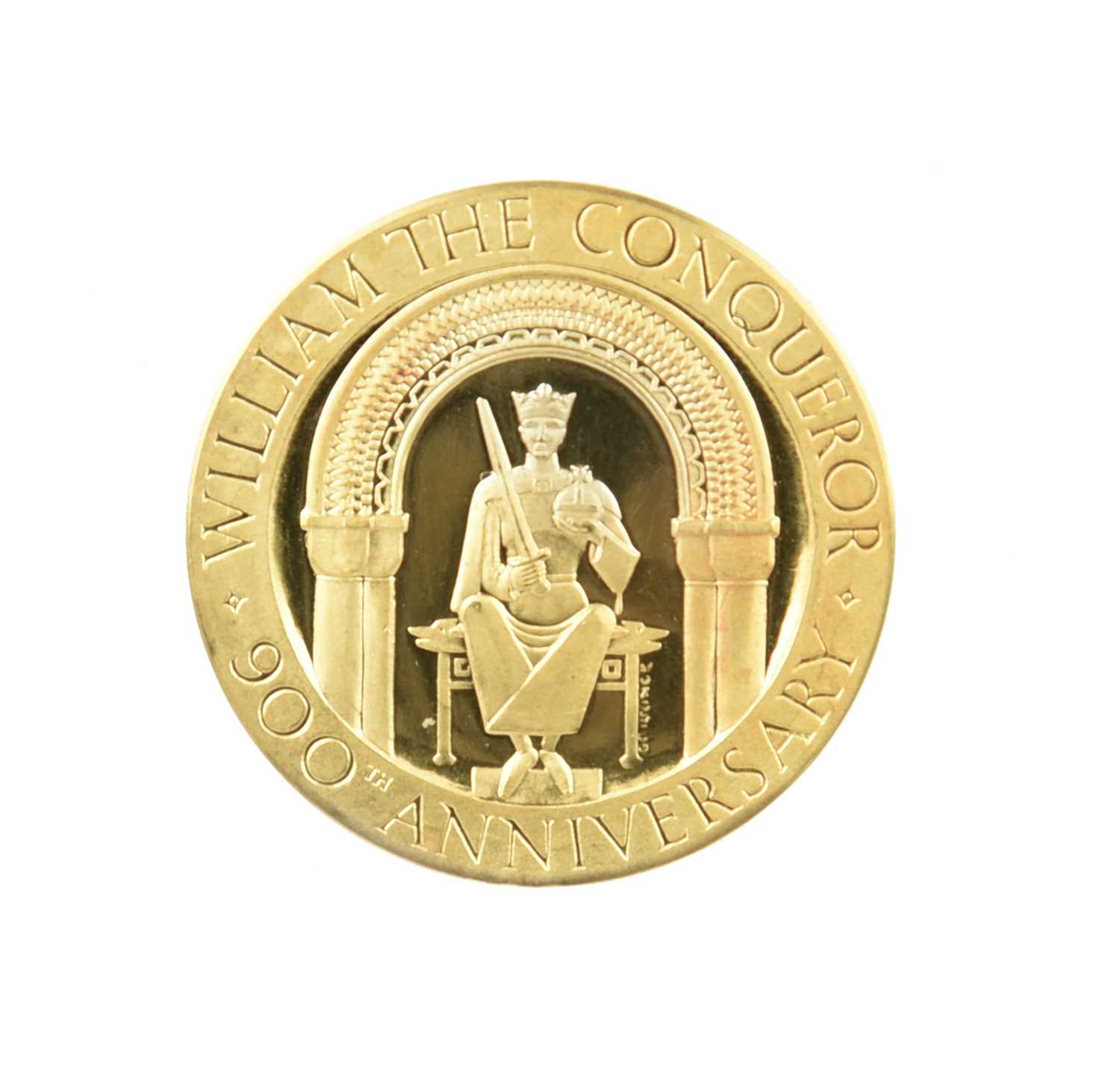 William the Conqueror - 900th Anniversary of the Battle of Hastings, a gold medal by Spink, the