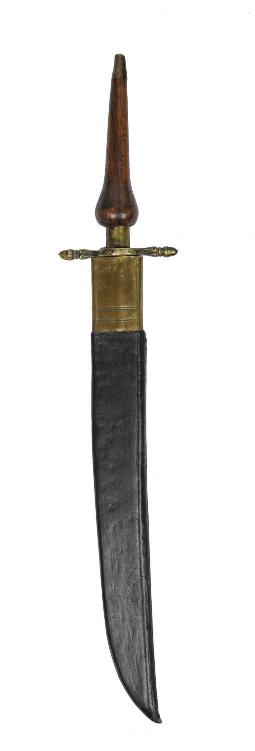 A plug bayonet of military type, single edged blade 13.5 in., brass cross piece with moulded - Image 3 of 3