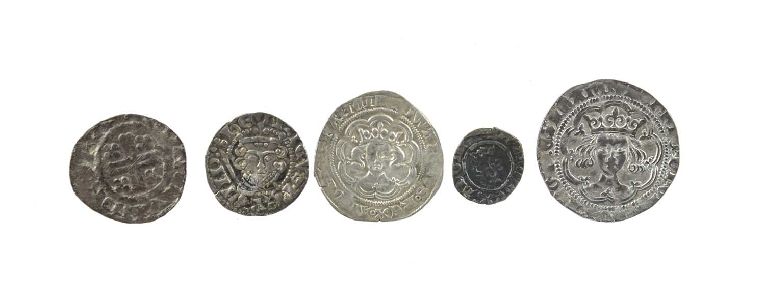 Medieval England: a small quantity of hammered silver coins, comprising: Richard I (1189-1199),