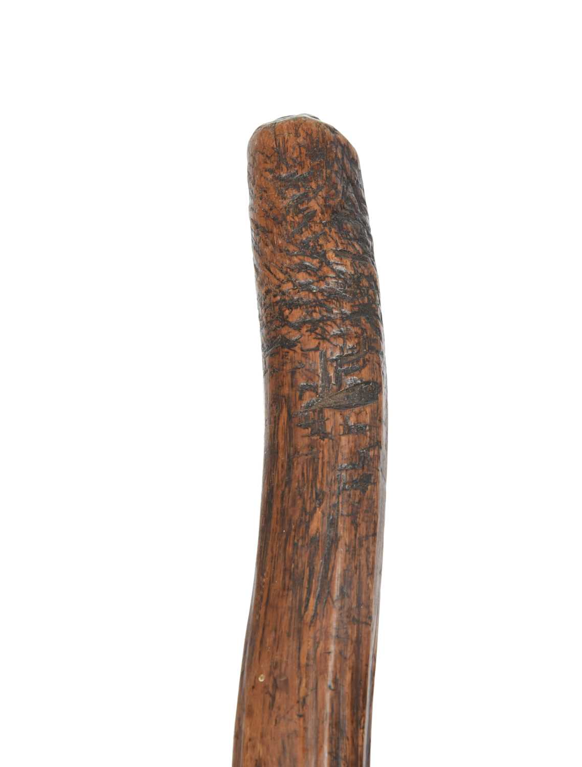 A Fiji throwing club i ula drisia Melanesia with a spherical head and a carved zig-zag grip, 41cm - Image 6 of 7