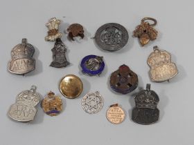 Four ARP lapel badges, Coronation and other lapel badges