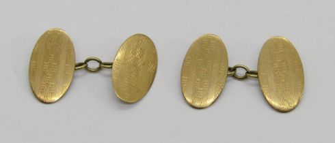 Pair of 9ct engine turned cufflinks, maker 'H.G&S', Chester 1929, 3.8g