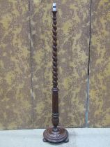 A good quality 1920s oak standard lamp in the old English style, 160 cm (full height) including