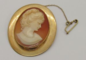 Vintage 9ct cameo brooch depicting a lady in profile, brooch 6 x 4.9cm approx, 25.6g