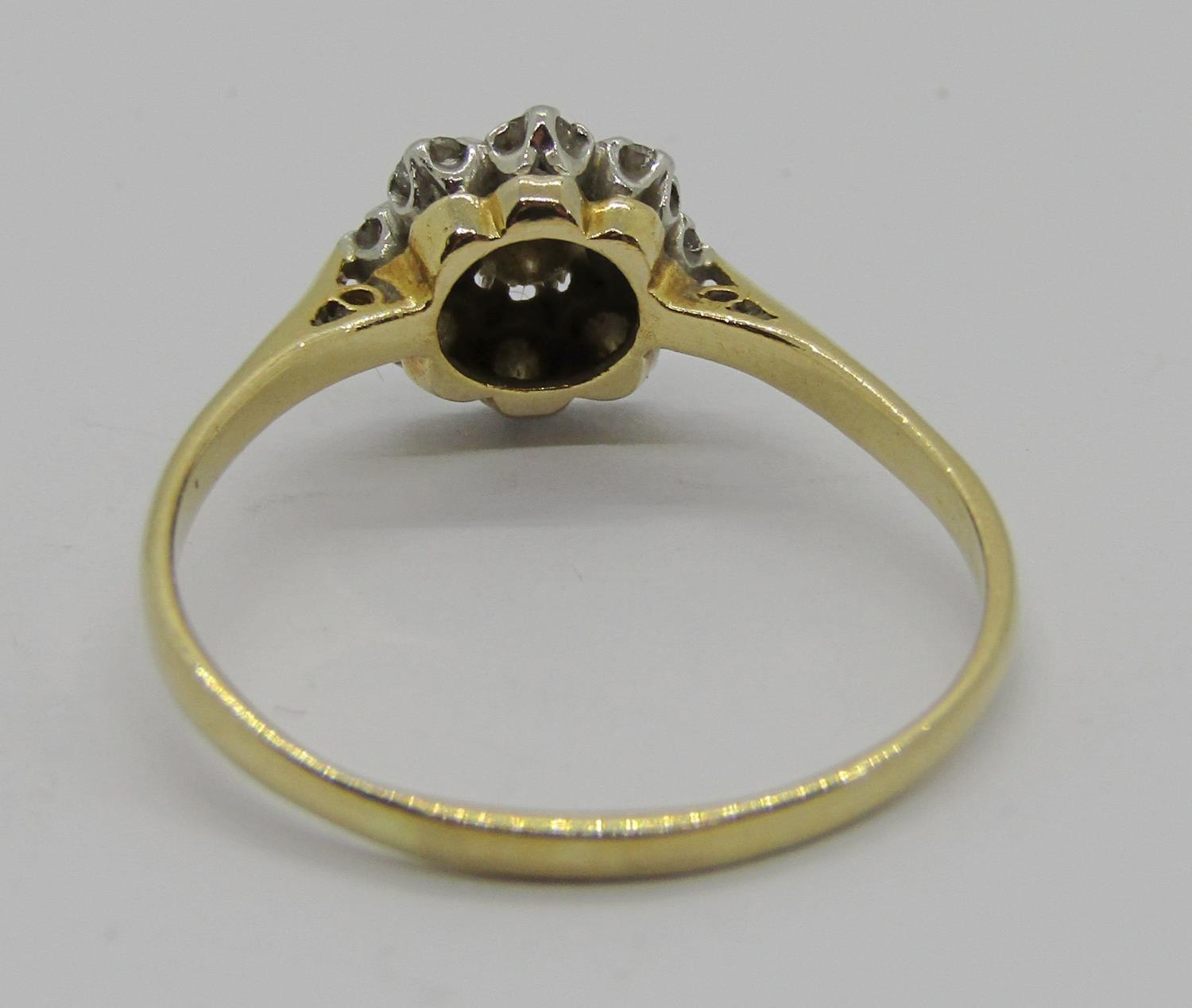 Yellow metal diamond cluster ring, centre stone 0.20ct approx, size P/Q, 2.1g - Image 3 of 3