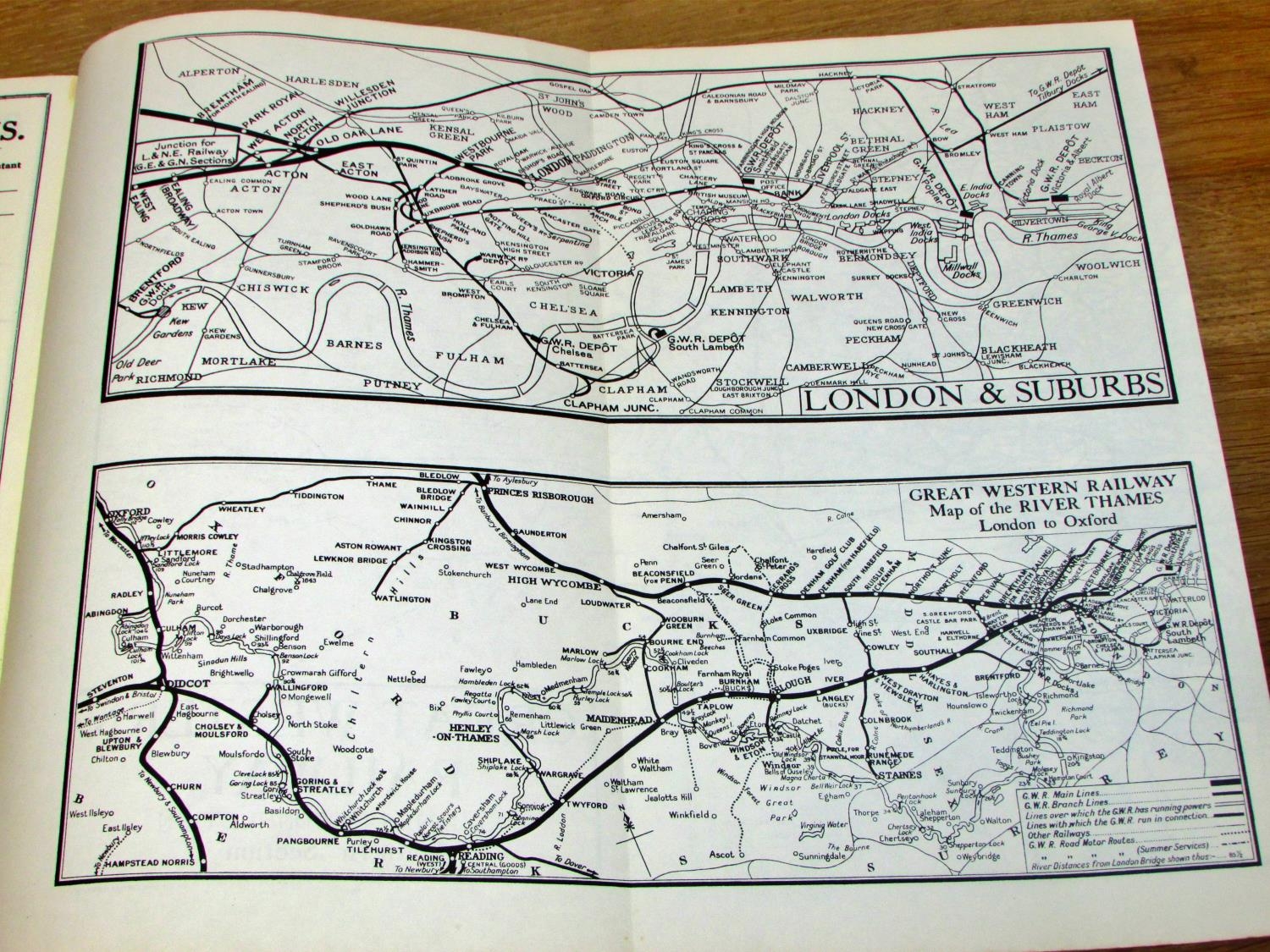 40+ volumes on the Great Western Railway & others to include Cooke's Atlas of the GWR together - Image 6 of 7