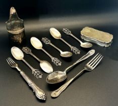 A Victorian Elkington & Co silver tray, a cased condiment set, a box set of a fork and spoon, a