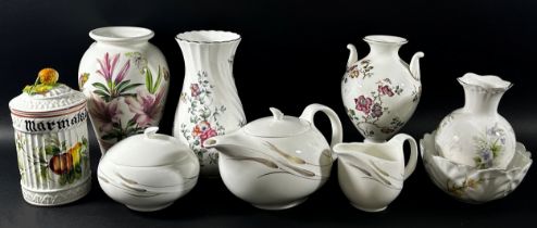 Mixed collection of 20th century ceramics to include Portmeirion, Wedgewood Serenity teapot and