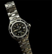 Omega: A gentleman’s Seamaster Professional 200M wristwatch, with 35mm case, on Omega stainless
