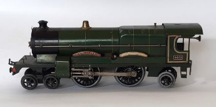 Hornby 0 gauge clockwork 4-4-2 locomotive Caerphilly Castle No 4073 in lined green livery
