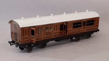 Gauge 1, London North Eastern Railway brake 3rd corridor coach in the style of Bing with fitted