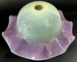 A fading pink to Vaseline glass ‘jellyfish’ light shade, circa 1930’s, 31cm wide.