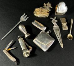 A collection of silver trinkets, etc including caddy spoons, a vesta, a locket, a silver purse, a