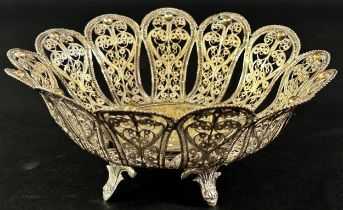 An Indian silver fine wire work filigree lotus bowl, stamped 925 to the base, 17 cm diameter, 5.7