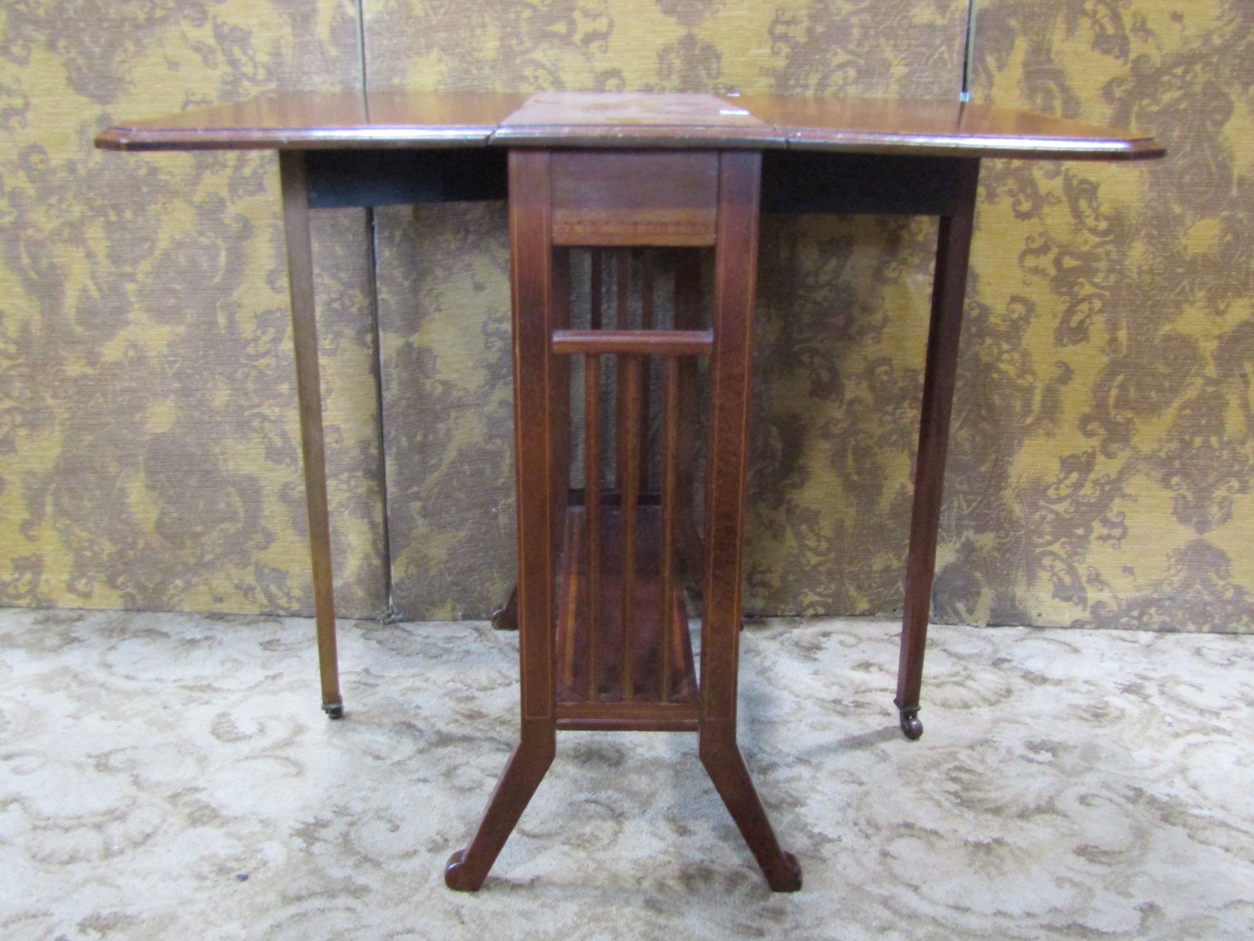 An inlaid Edwardian mahogany drop leaf Sutherland drop leaf tea table on splayed supports together - Image 4 of 7