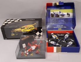 Formula 1 interest: a Minichamps 1:18 scale boxed model Honda racing car signed by Damon Hill, a