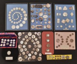 A collection of antique and later mother of pearl buttons including a set of Edwardian abalone