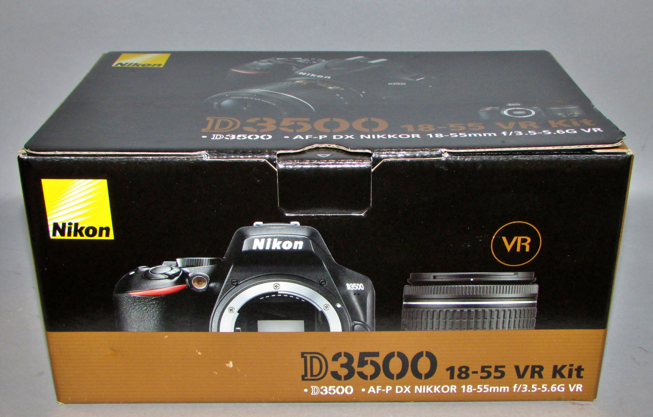 A Nikon D3500 18-55 VR Kit Camera, as new in it’s original box and instruction manual. - Image 3 of 3