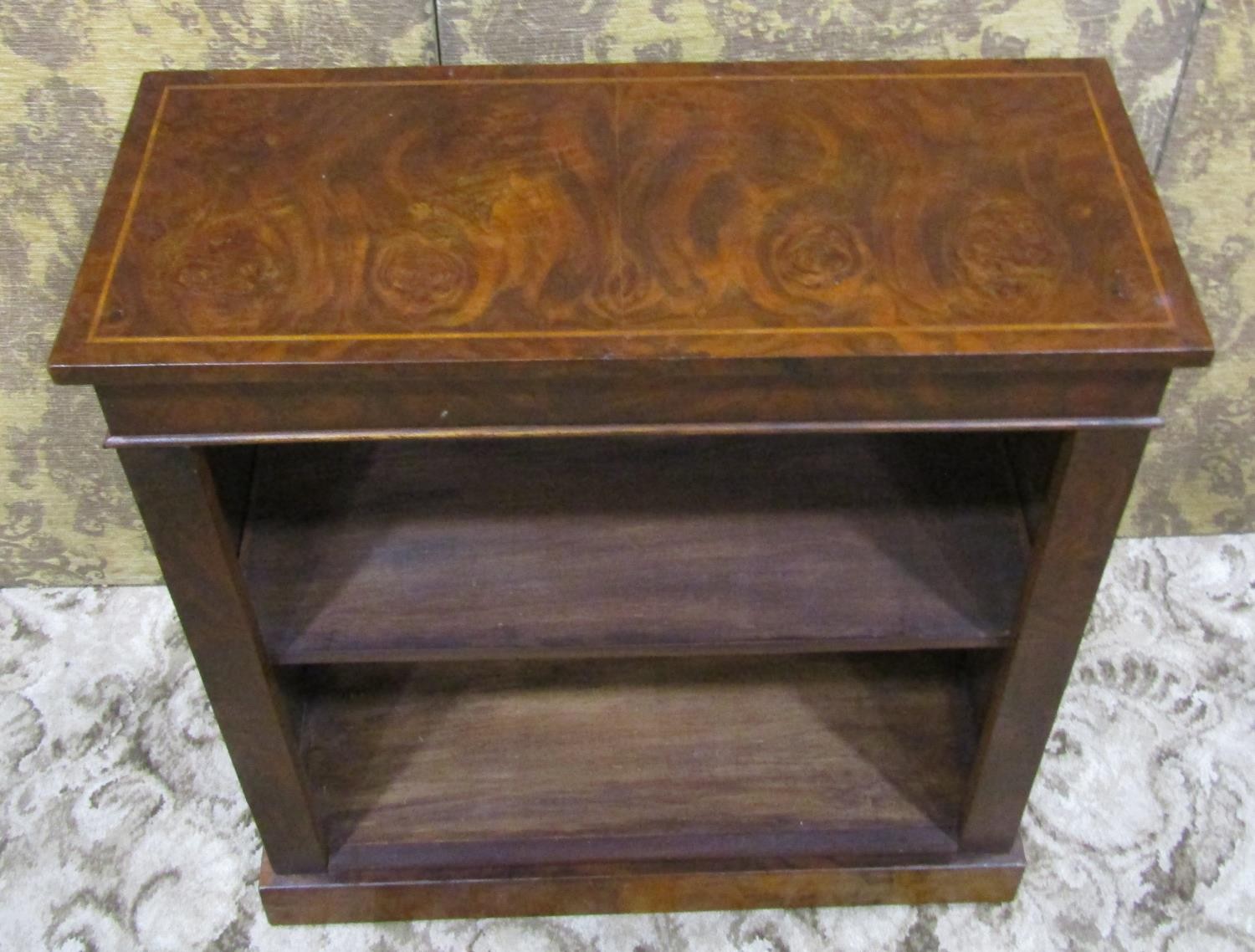 An inlaid Edwardian mahogany drop leaf Sutherland drop leaf tea table on splayed supports together - Image 2 of 7