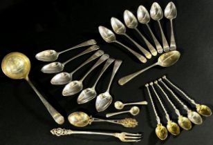 Six Georgian teaspoons, London 1806, maker Peter & William Bateman, six further 19th century