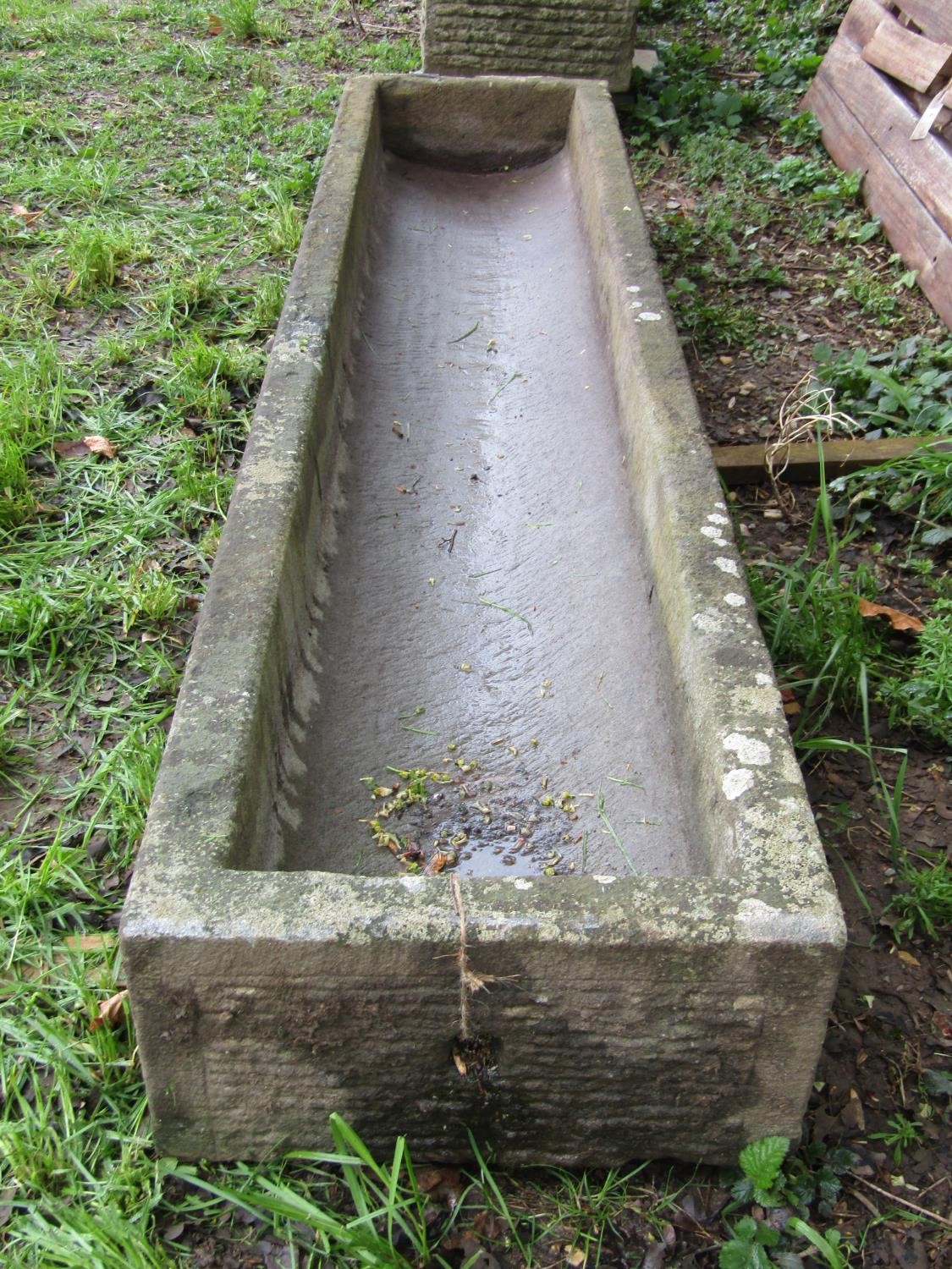 A carved rectangular weathered natural stone sink/trough, 20 cm high x 77 cm x 61 cm - Image 7 of 8