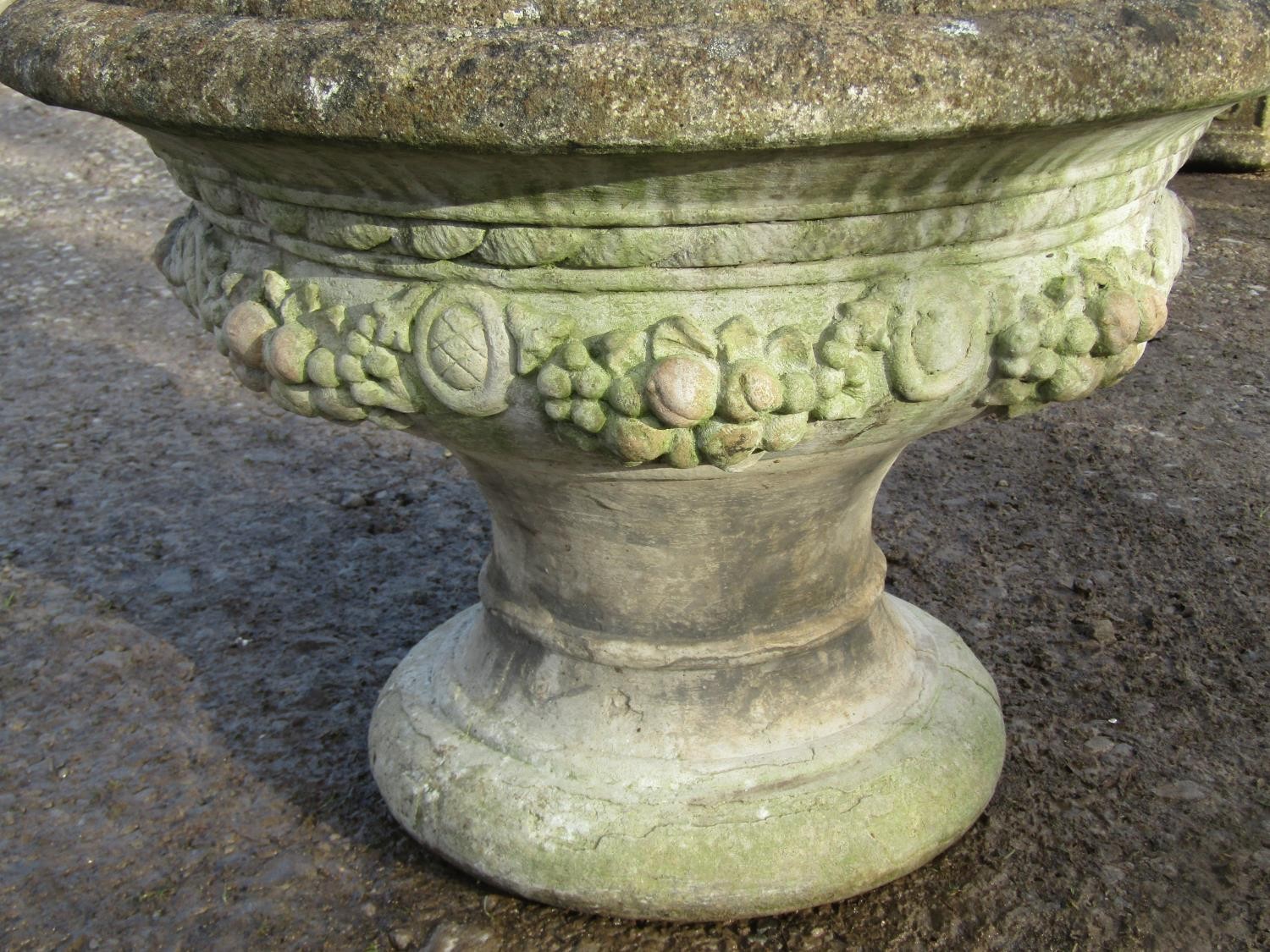 A Henri Studios weathered cast composition stone three sectional garden water feature/fountain, - Bild 4 aus 6
