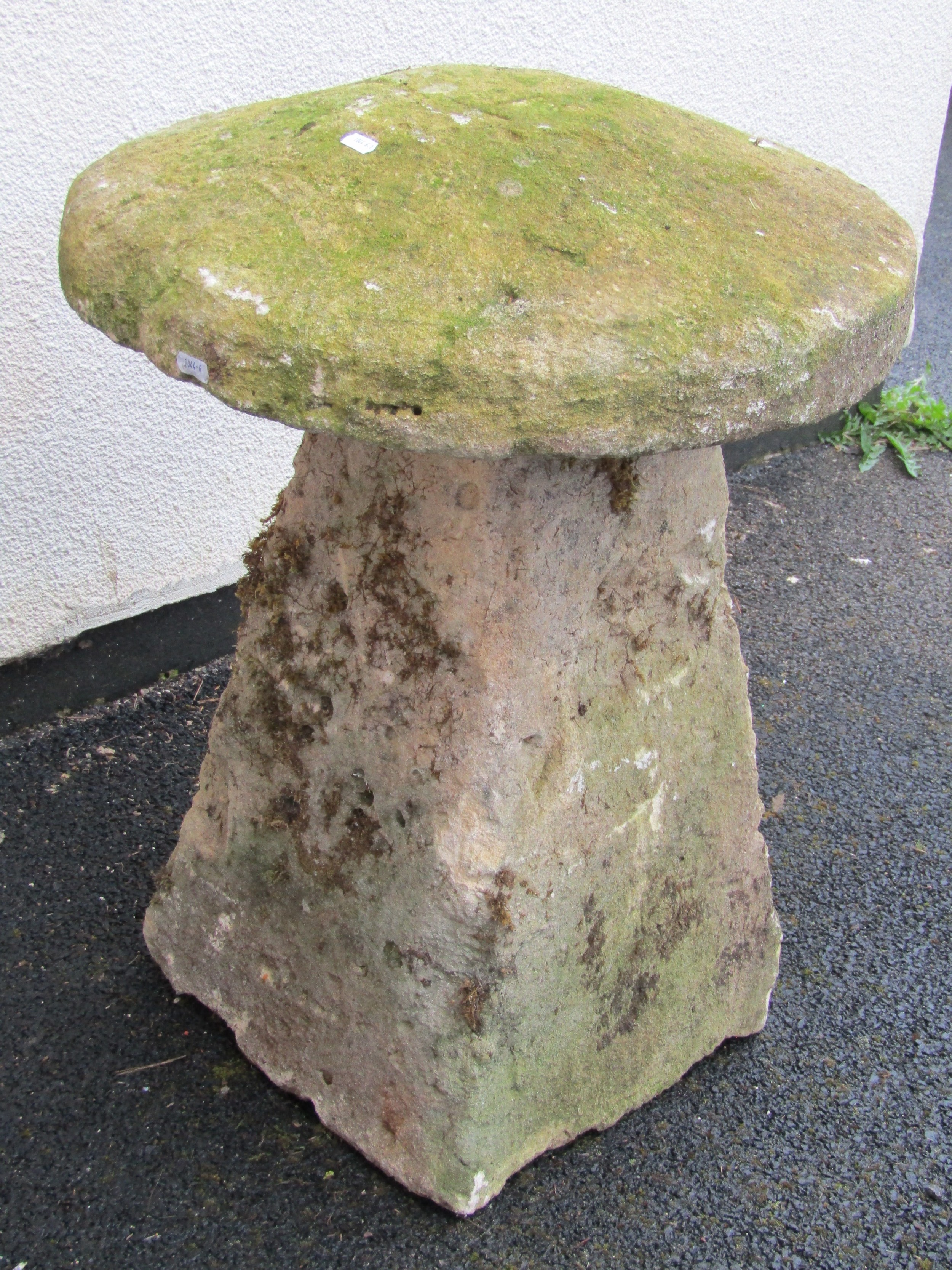 A weathered natural stone staddle stone with domed cap raised on a square tapered base 72 cm high - Image 3 of 4