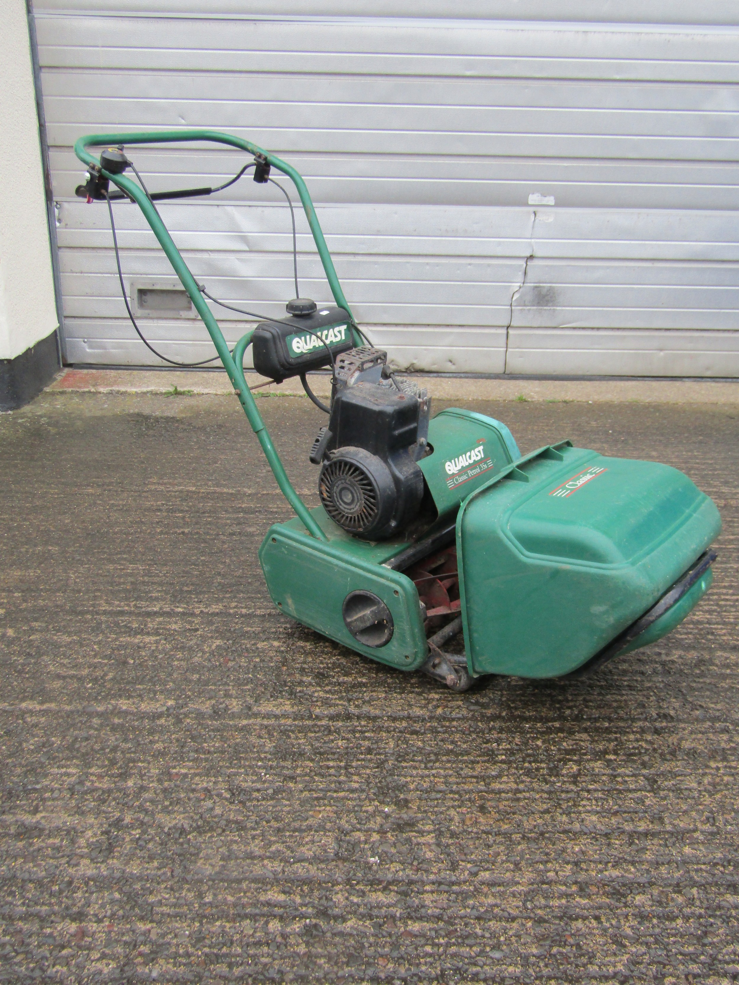 A Qualcast Classic petrol 35S cylinder lawn mower with grass collection box - Image 2 of 4