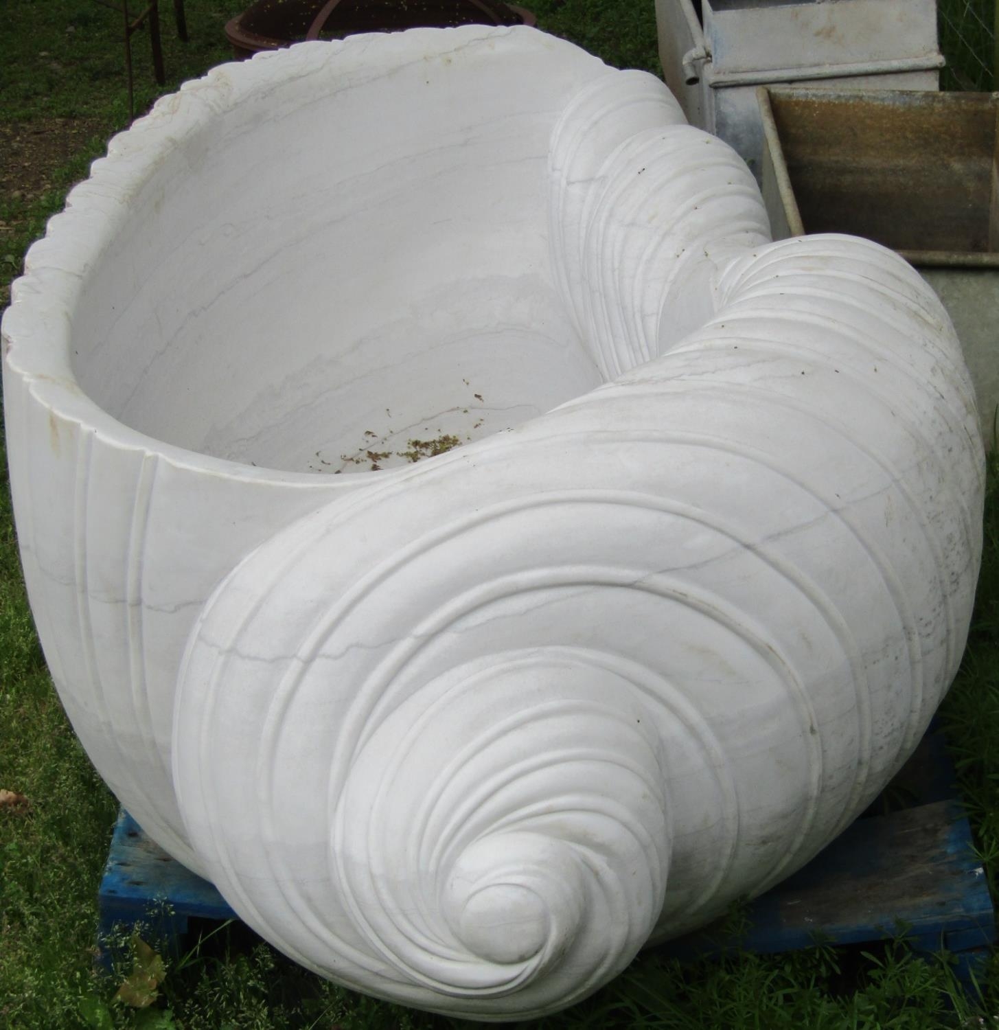 A good quality carved Carrera marble bath in the form of a shell, approx 210cm long x 110cm wide x - Image 4 of 10
