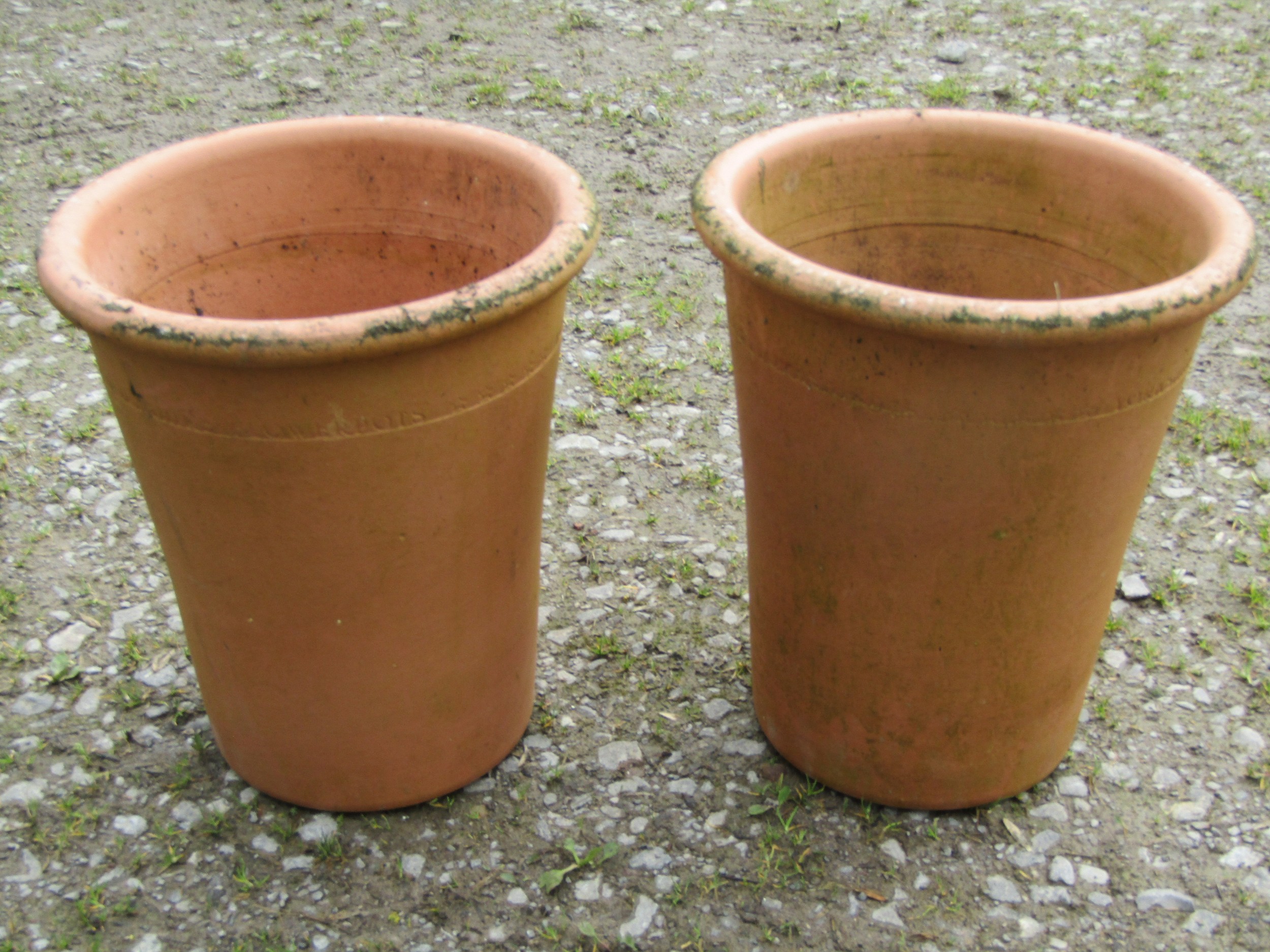 A pair of tall terracotta flower pots with moulded rims and incised Yorkshire flower pots, 38 cm - Image 3 of 3