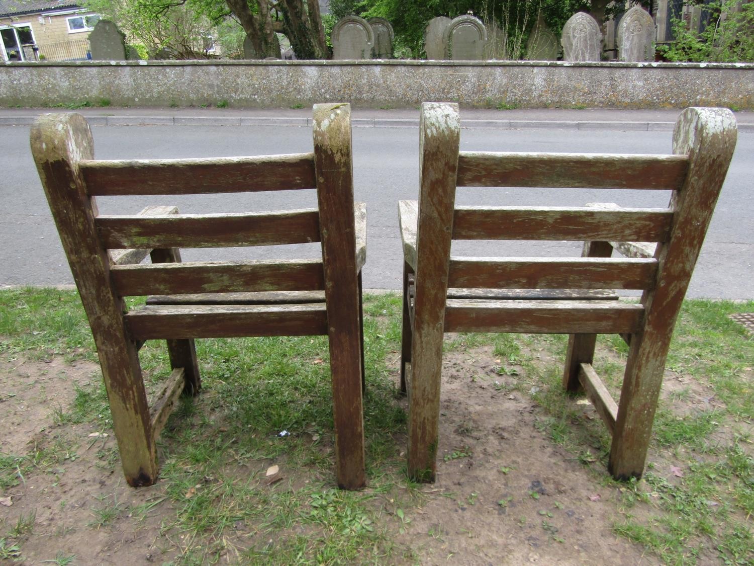 A pair of Woodfurn heavy gauge weathered teak garden open armchairs with slatted seats and backs, 67 - Image 4 of 4