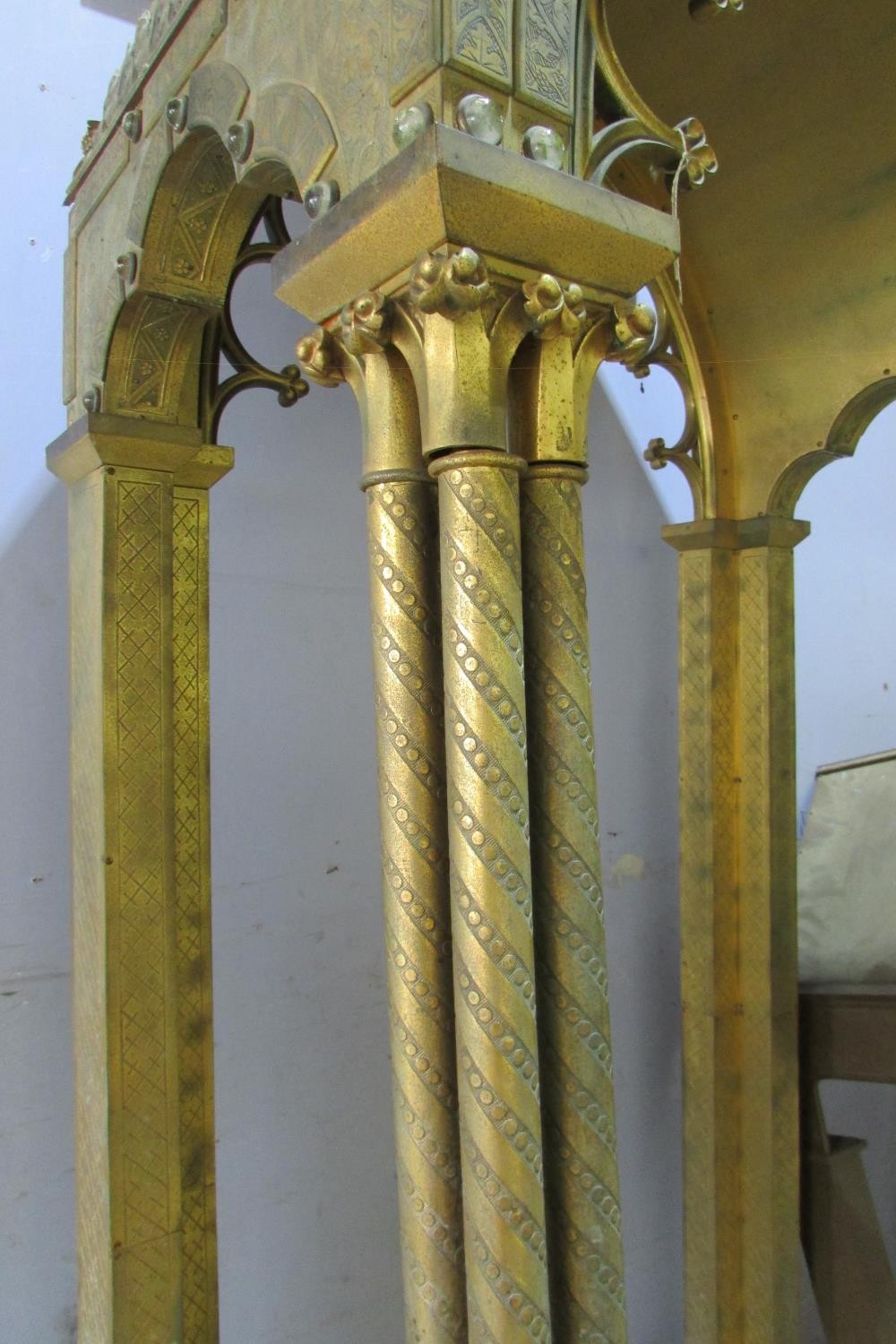 A monumental and impressive 19th century continental gothic brass ecclesiastical tabernacle type - Image 6 of 11