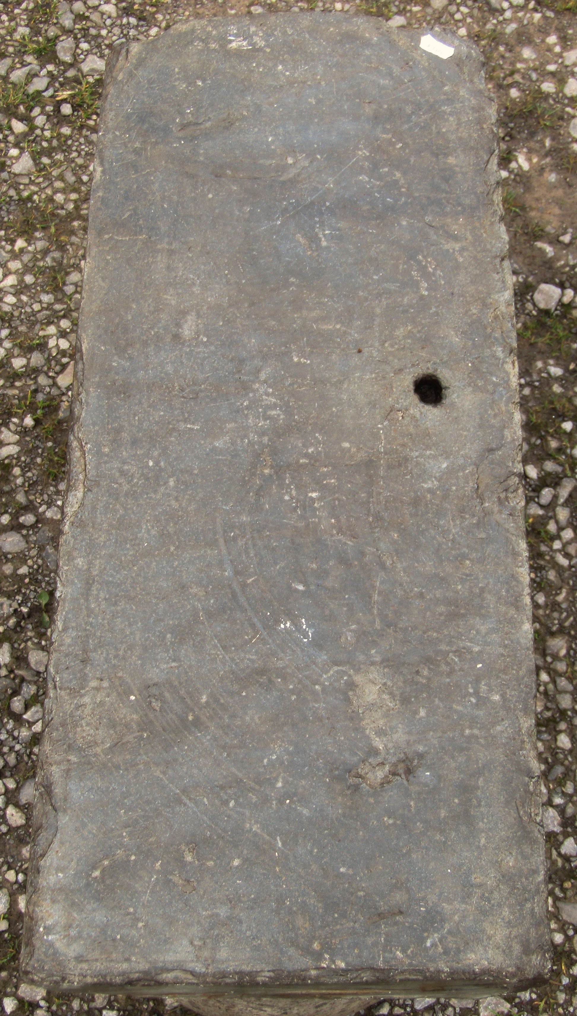 A pair of squat clylindrical polished Dartmoor granite pedestals 39 cm high x 26 cm diameter - Image 2 of 2