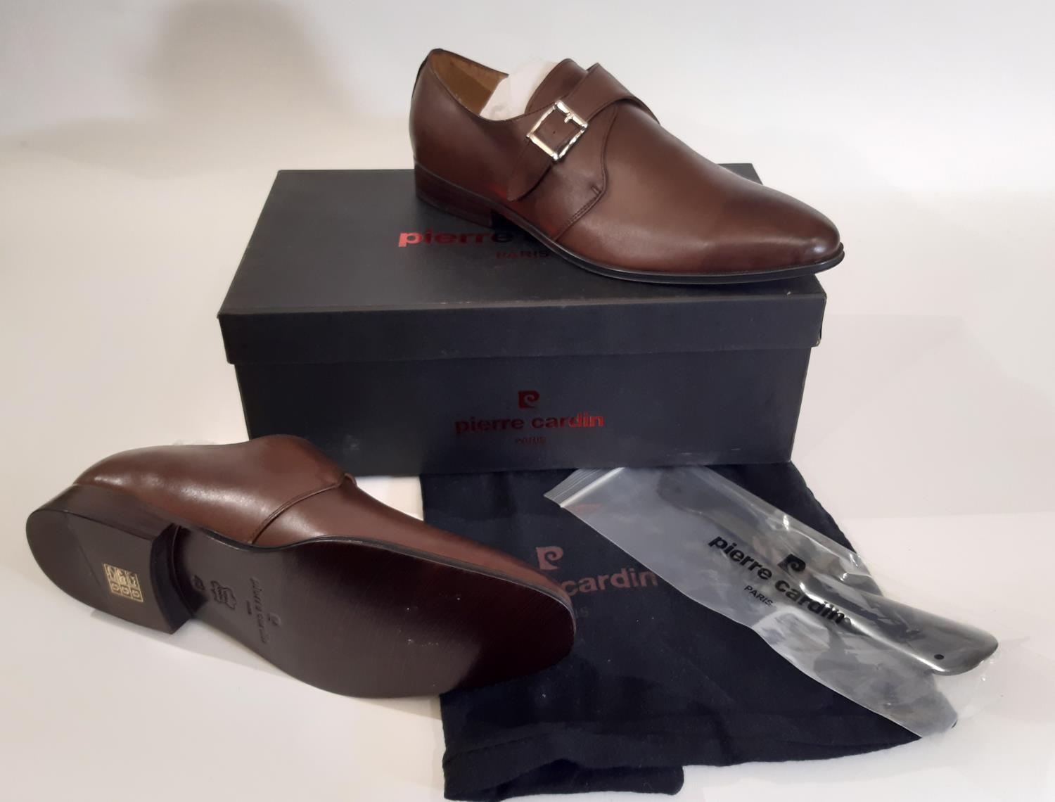 6 pairs of good quality men's shoes/boots/brogues all boxed and unworn including shoes by Pierre - Image 5 of 5