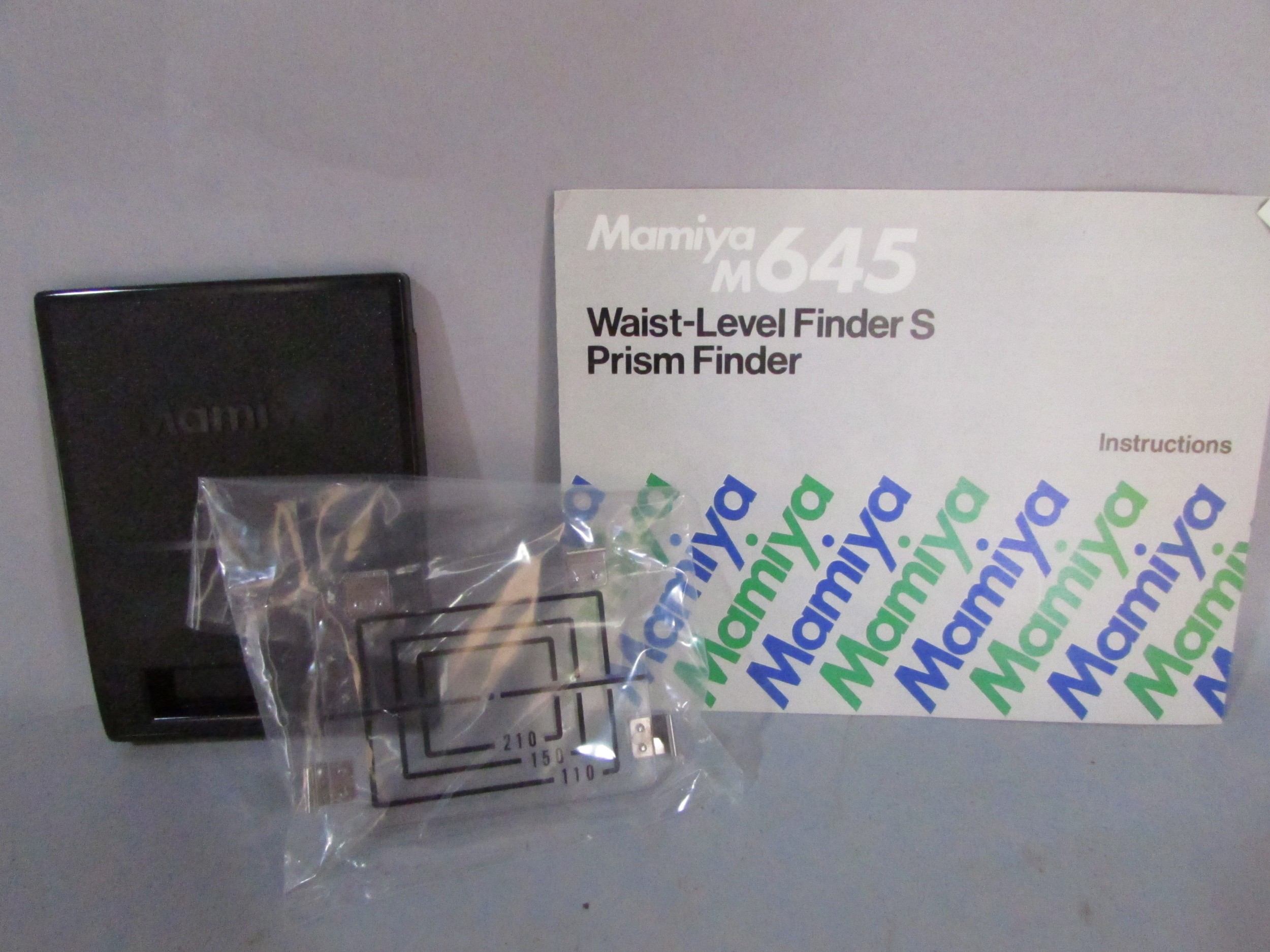A Mamiya M645 box camera , M645 waist level finder and instruction booklet - Image 5 of 5