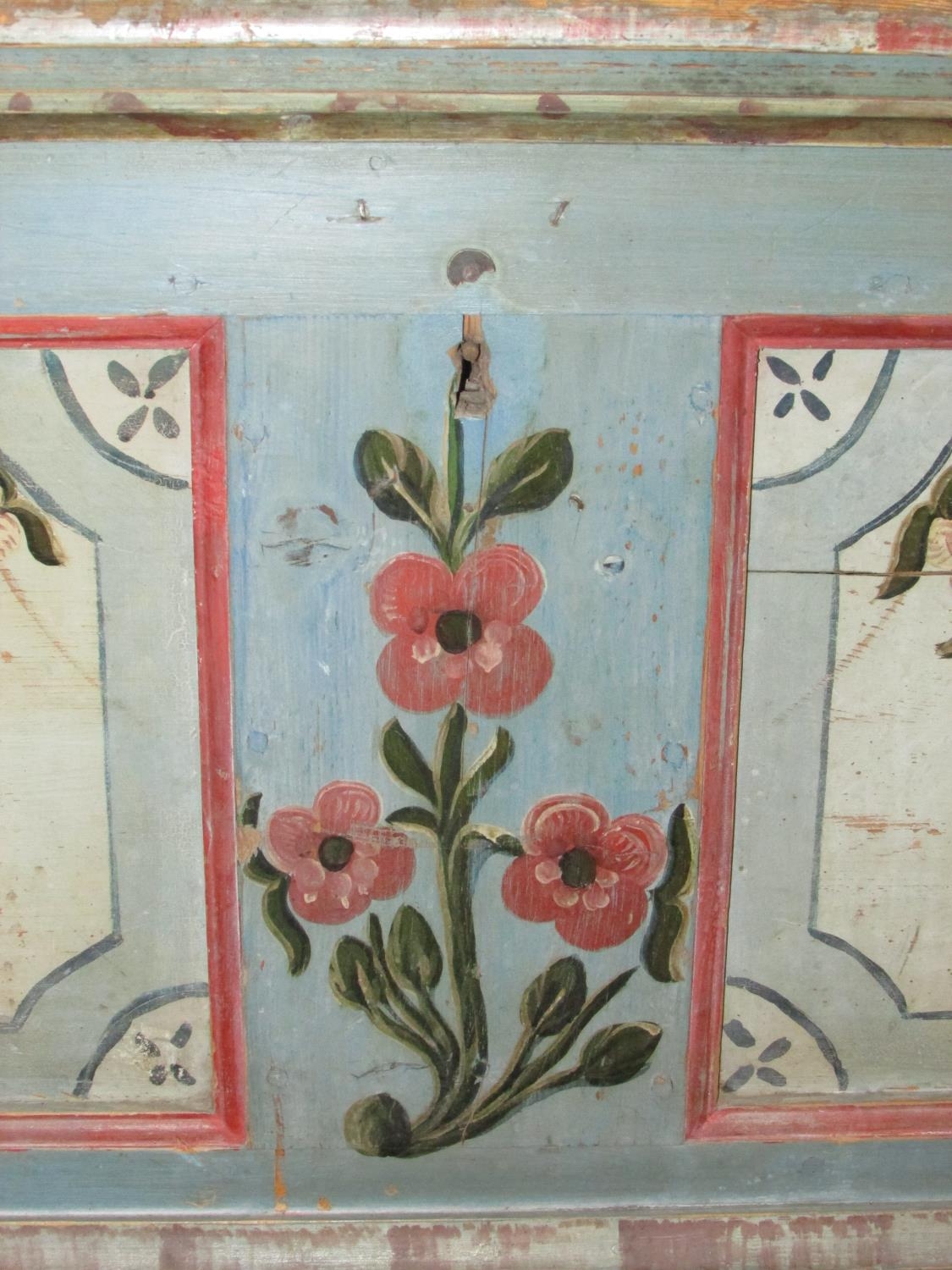 A continental painted pine marriage chest with original detail, 135cm wide - Image 8 of 15