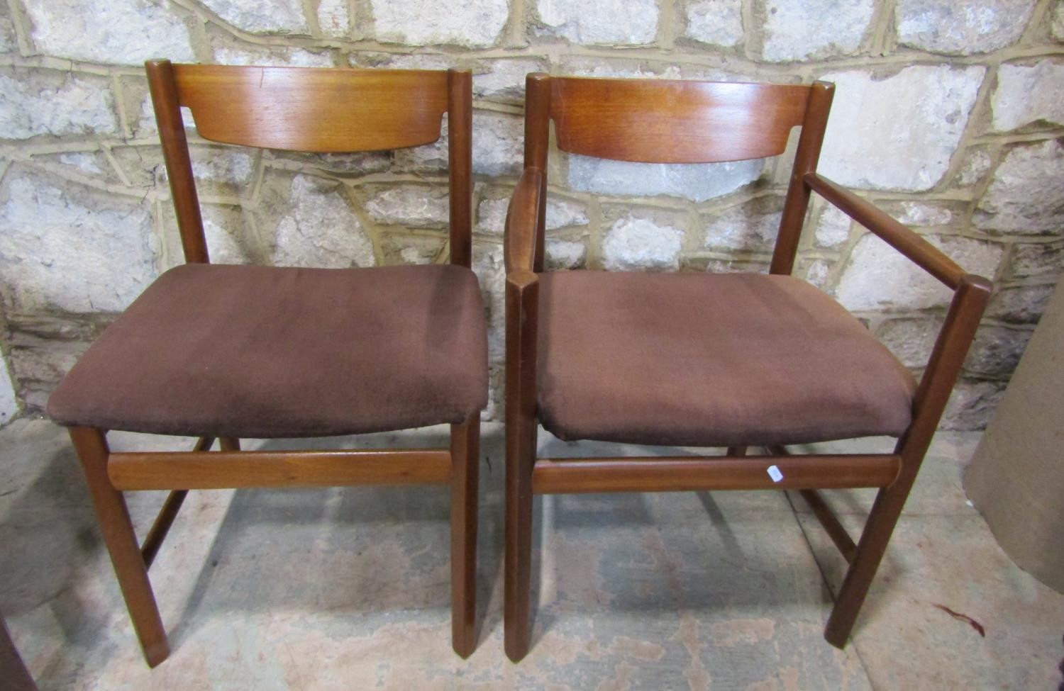 A mid-century MacIntosh teakwood extending dining table and six matching dining chairs - Image 4 of 4