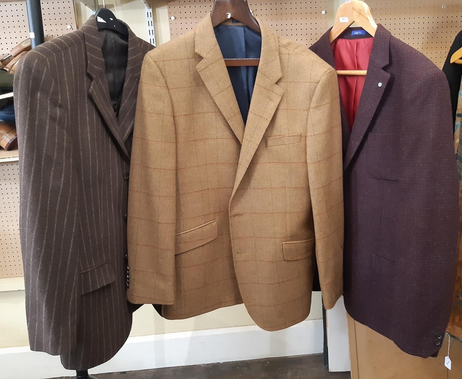 9 good quality men's tweed jackets, some like new with tags, brands include Jaeger, Peter Werth, - Image 2 of 8